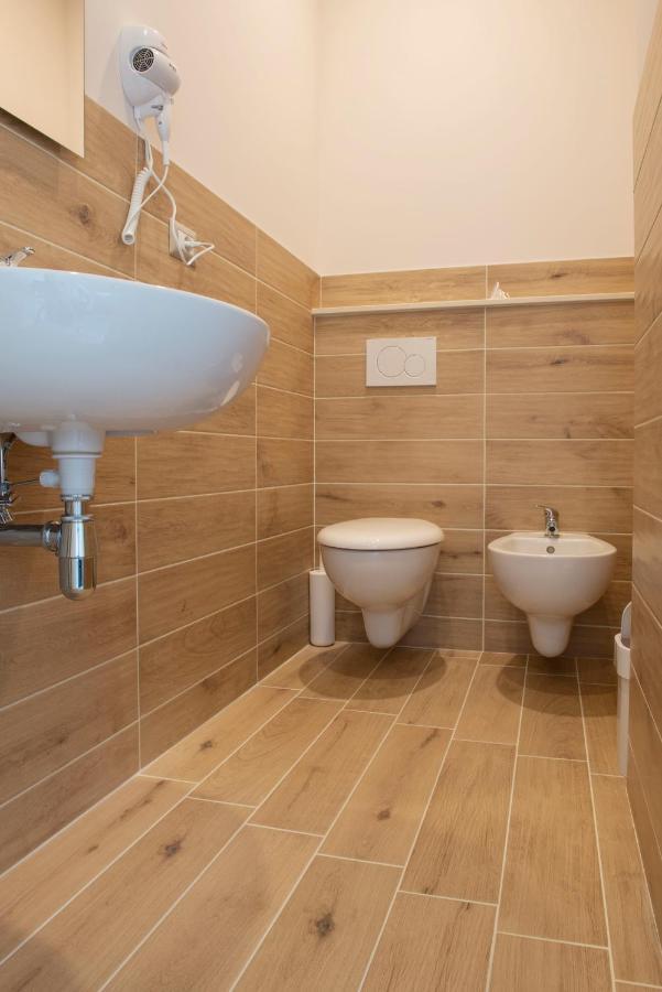 B&B Alba Sul Mare Guest House Massignano Exterior foto